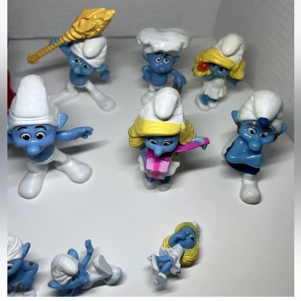 Lot Of 19 Smurfs Movie Figures Assorted bundle Smurf Figurines Toys cartoon set